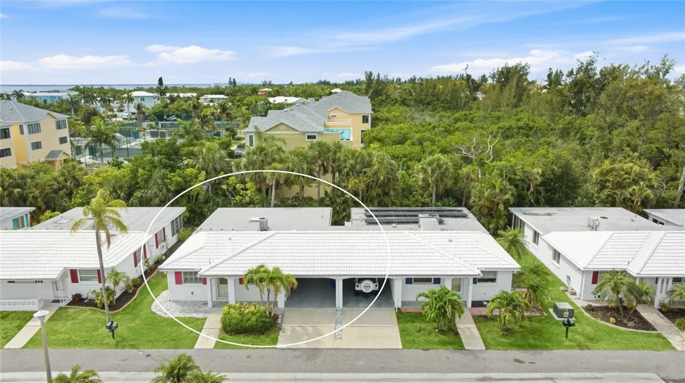 602 SPANISH DRIVE S #115 Longboat Key, FL 34228