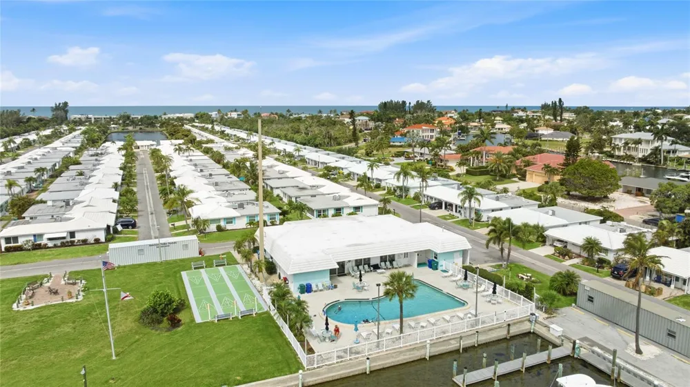 602 SPANISH DRIVE S #115 Longboat Key, FL 34228
