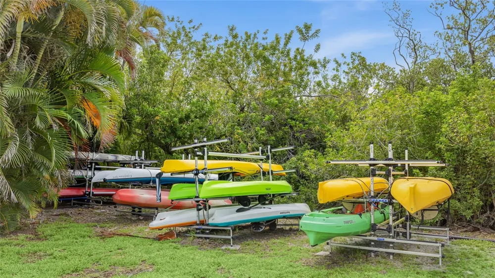 602 SPANISH DRIVE S #115 Longboat Key, FL 34228