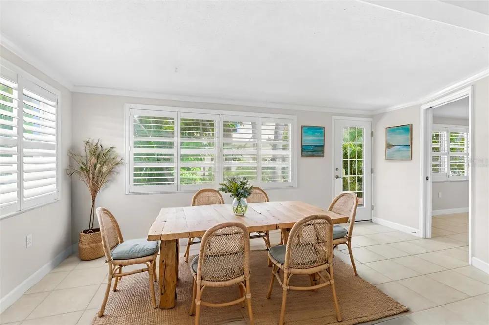 602 SPANISH DRIVE S #115 Longboat Key, FL 34228