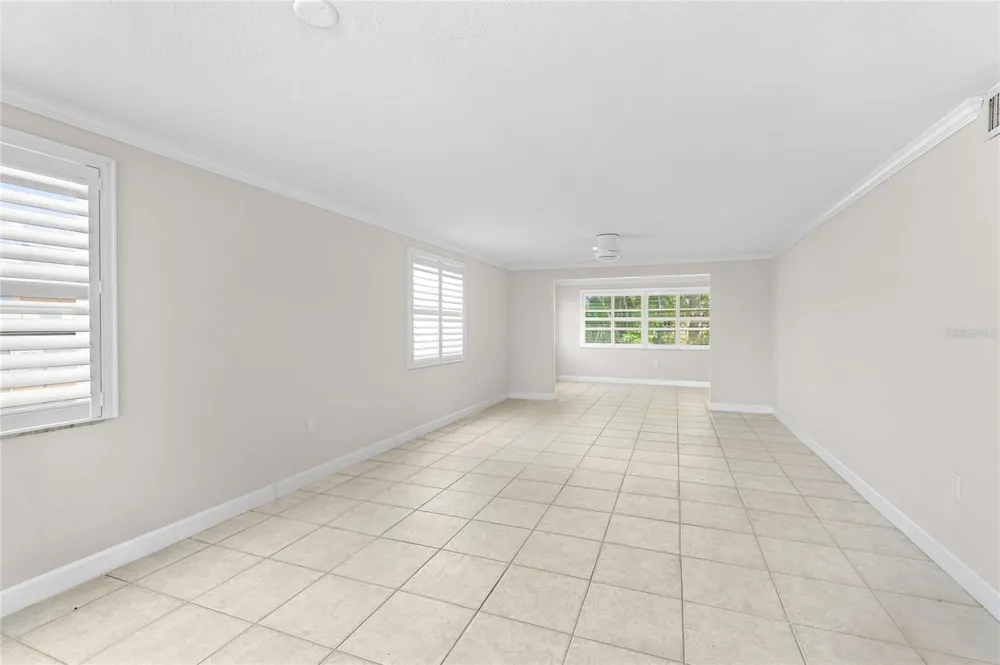 602 SPANISH DRIVE S #115 Longboat Key, FL 34228