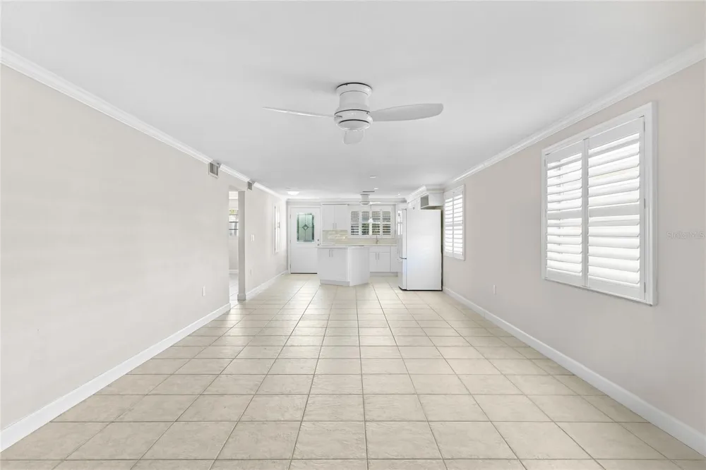 602 SPANISH DRIVE S #115 Longboat Key, FL 34228