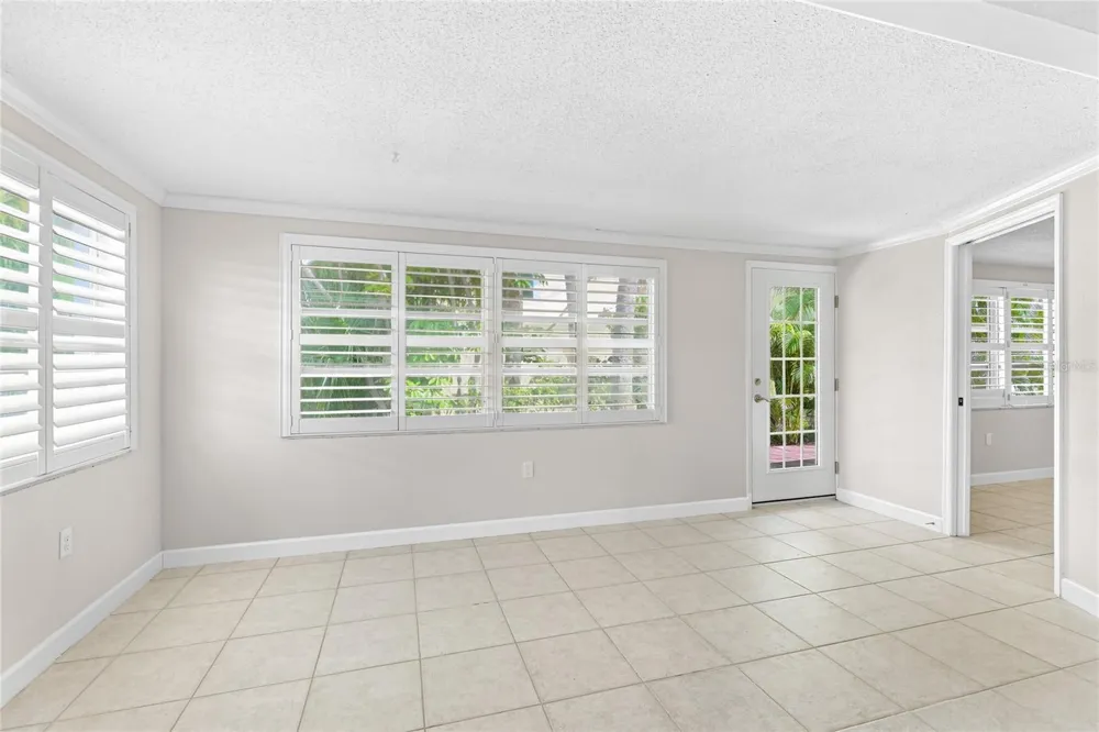 602 SPANISH DRIVE S #115 Longboat Key, FL 34228