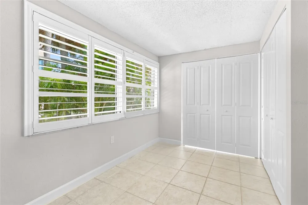602 SPANISH DRIVE S #115 Longboat Key, FL 34228