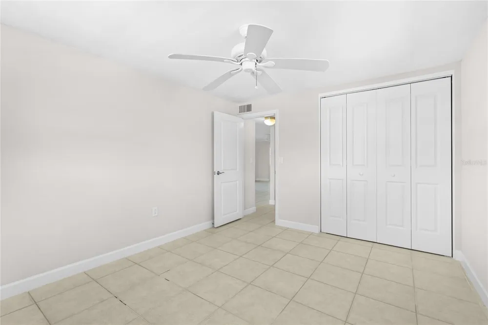 602 SPANISH DRIVE S #115 Longboat Key, FL 34228