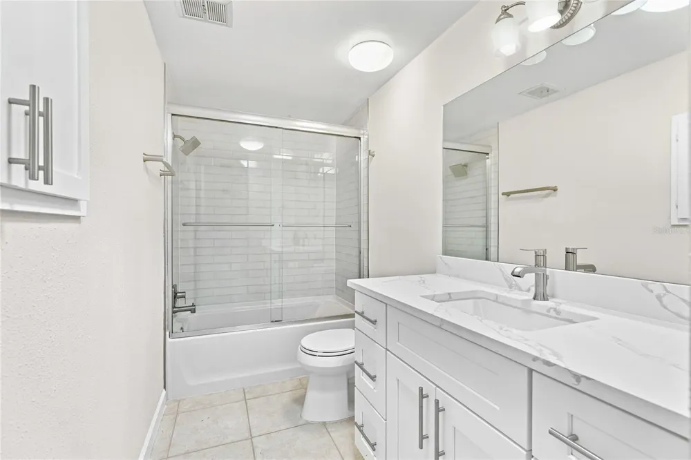 602 SPANISH DRIVE S #115 Longboat Key, FL 34228