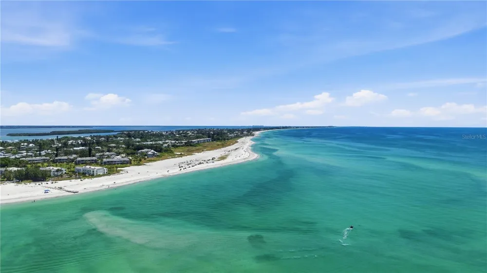 602 SPANISH DRIVE S #115 Longboat Key, FL 34228