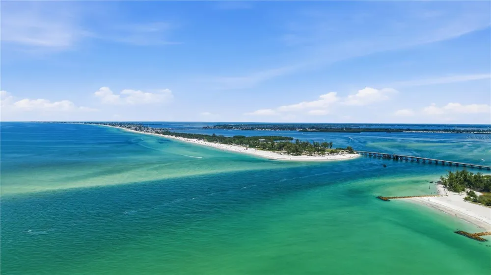 602 SPANISH DRIVE S #115 Longboat Key, FL 34228