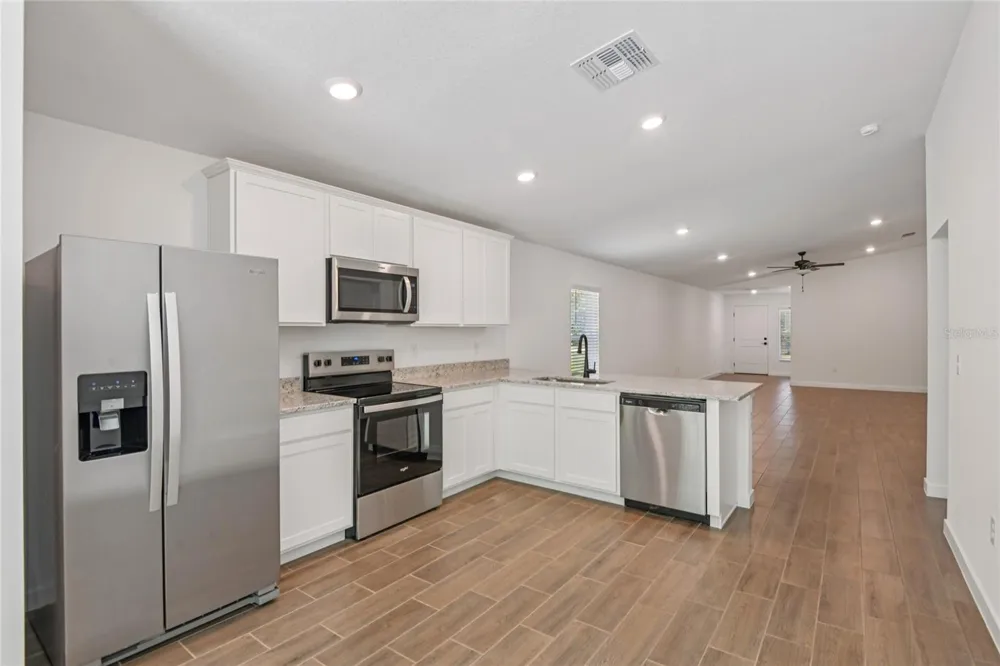14034 RICEBIRD AVENUE Weeki Wachee, FL 34614