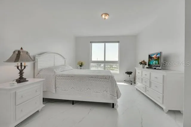 231 RIVERSIDE DRIVE #709-1 Daytona Beach, FL 32117