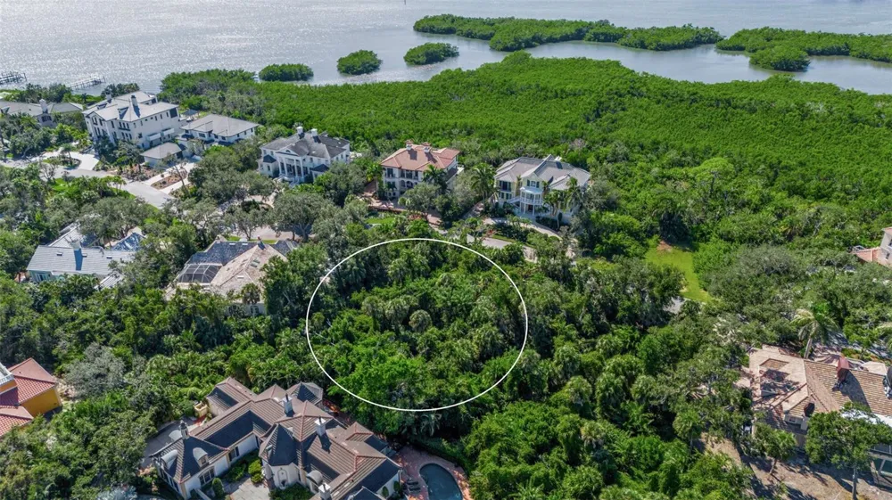 143 OSPREY POINT DRIVE Osprey, FL 34229