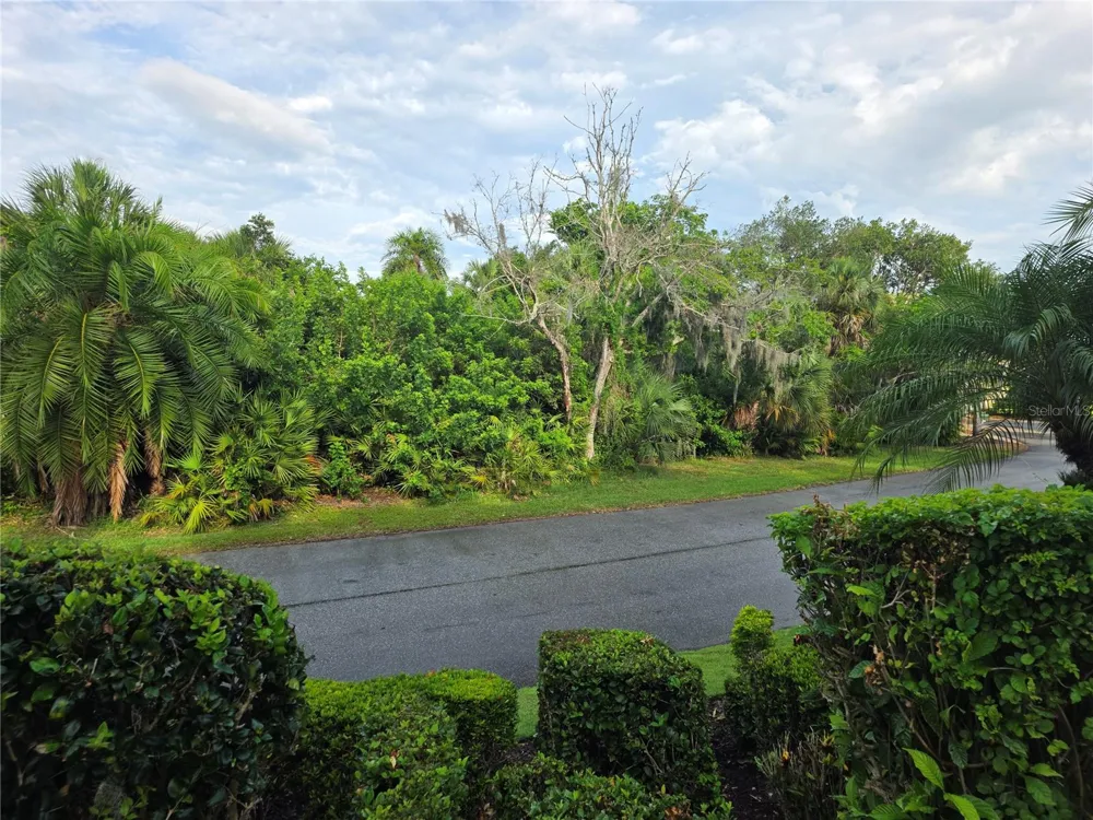 143 OSPREY POINT DRIVE Osprey, FL 34229