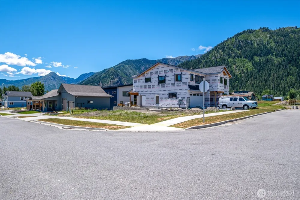 337 Alpenglow Leavenworth, WA 98826