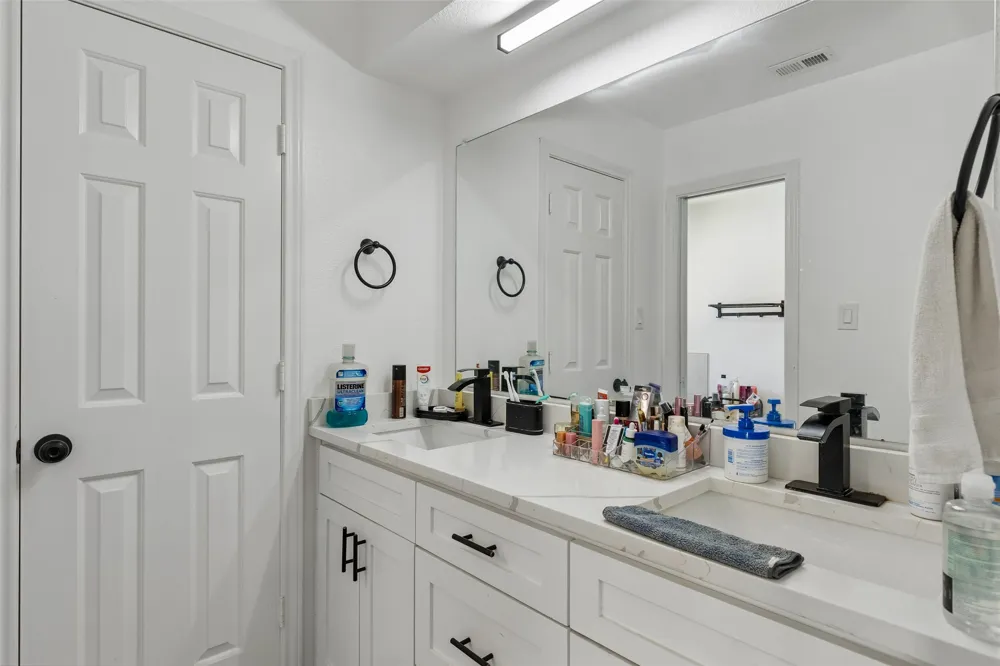 2405 Hanover Court Rowlett, TX 75088