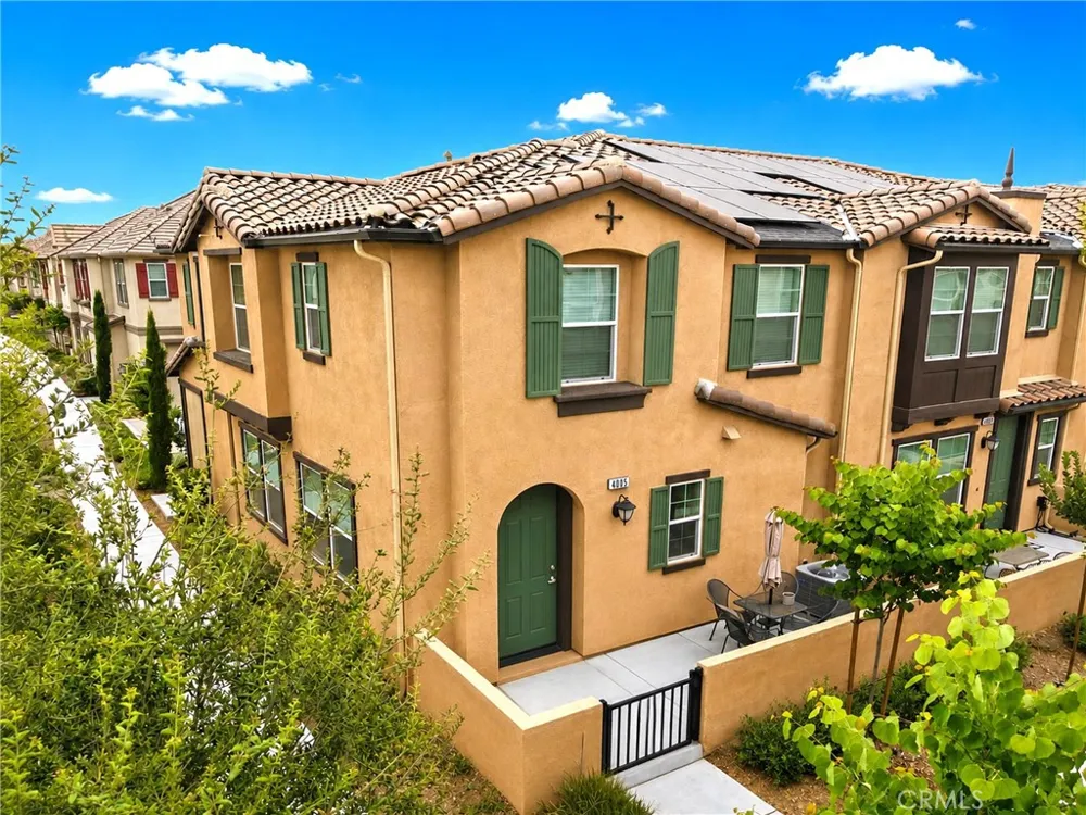 4005 E Carmel Privado Avenue Ontario, CA 91761