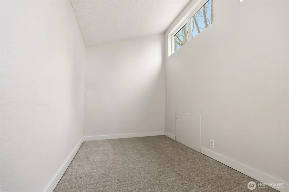 7113 NE 43rd Street #F Vancouver, WA 98661