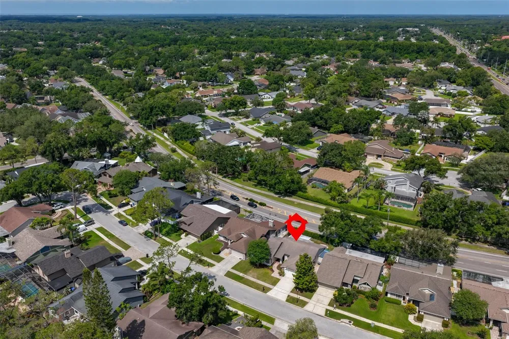 14651 VILLAGE GLEN CIRCLE Tampa, FL 33618