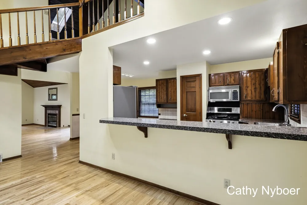13462 Lakeshore Avenue Grand Haven, MI 49417