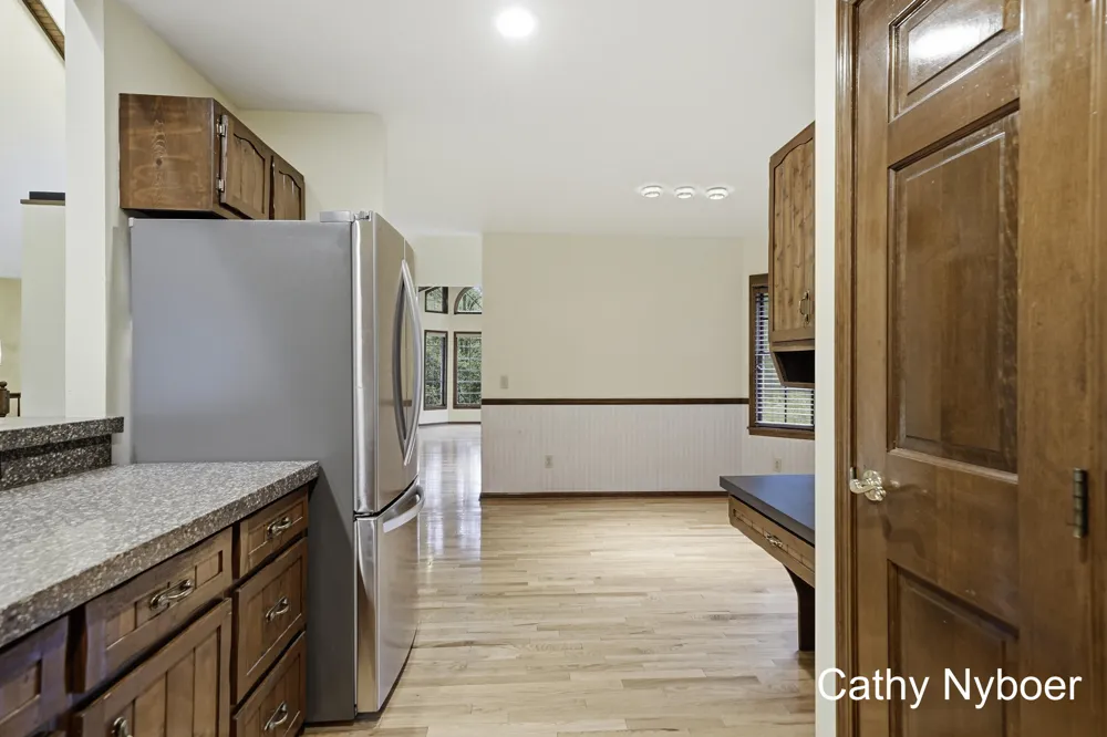 13462 Lakeshore Avenue Grand Haven, MI 49417