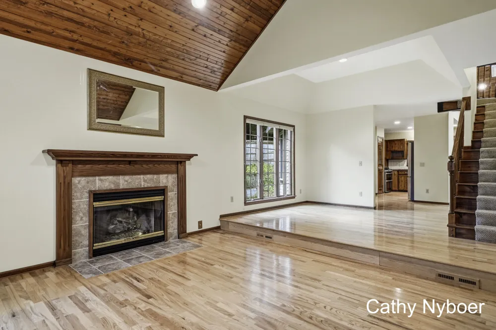 13462 Lakeshore Avenue Grand Haven, MI 49417