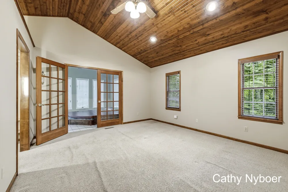 13462 Lakeshore Avenue Grand Haven, MI 49417