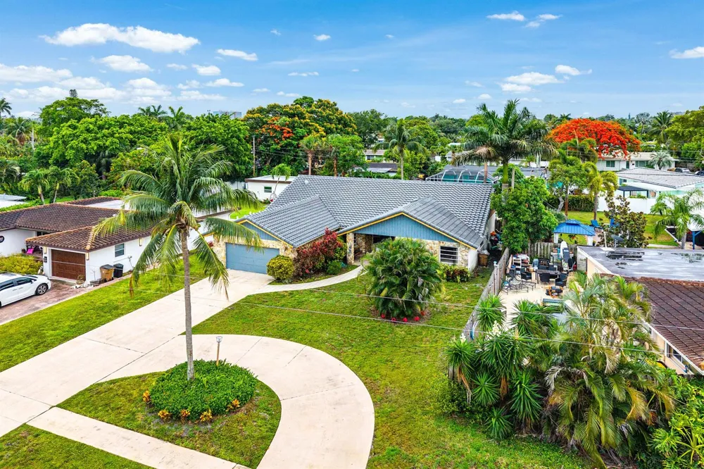 1006 SE 6th Street Deerfield Beach, FL 33441