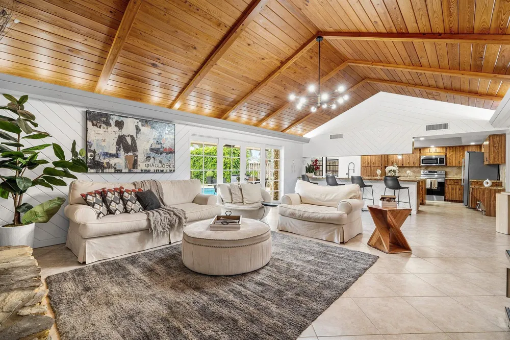 1006 SE 6th Street Deerfield Beach, FL 33441