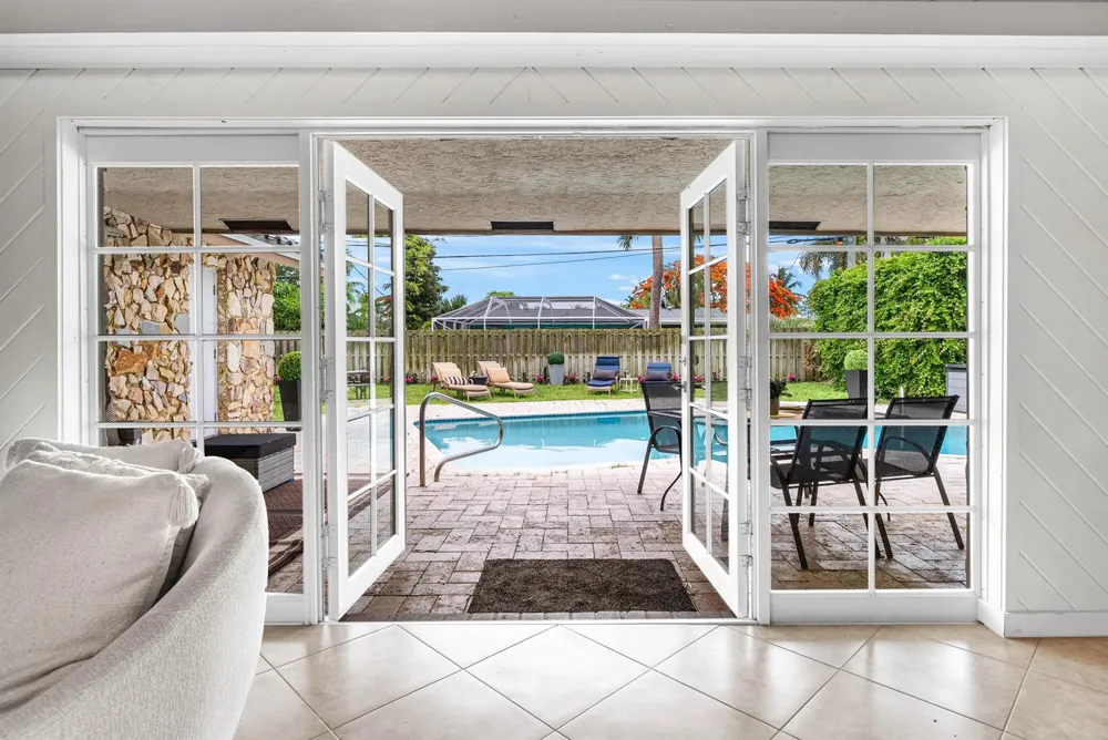 1006 SE 6th Street Deerfield Beach, FL 33441