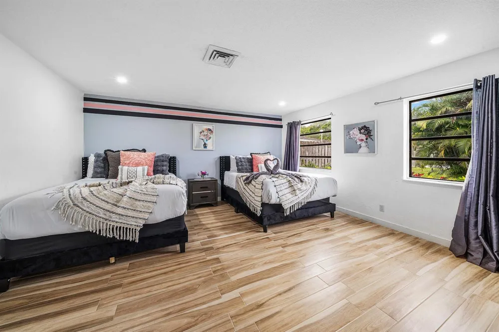 1006 SE 6th Street Deerfield Beach, FL 33441