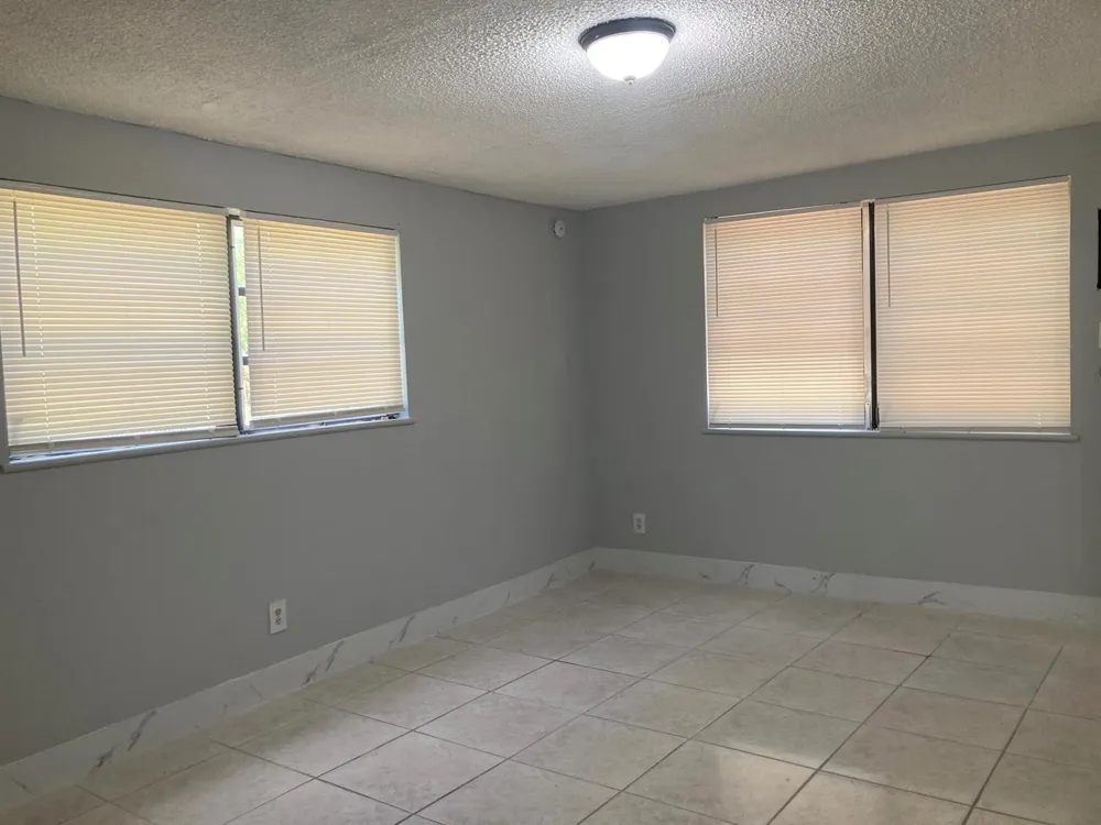 3630 SW 46th Avenue West Park, FL 33023