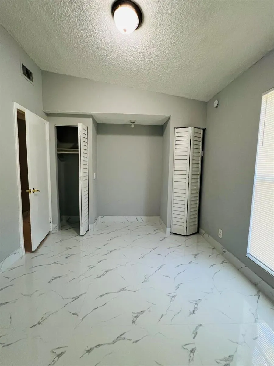 3630 SW 46th Avenue West Park, FL 33023