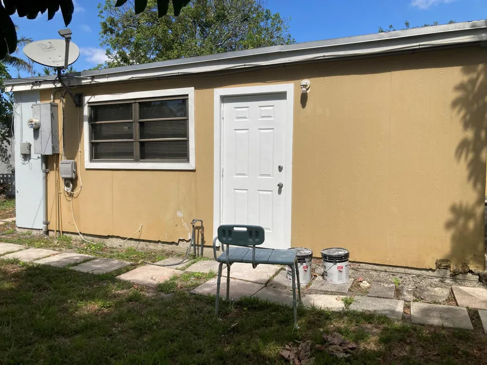 3630 SW 46th Avenue West Park, FL 33023
