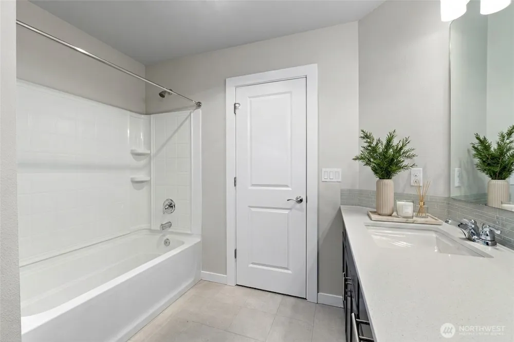 1621 Seattle Hill Road #F4 Bothell, WA 98012