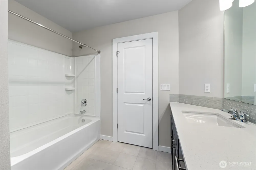 1621 Seattle Hill Road #F4 Bothell, WA 98012
