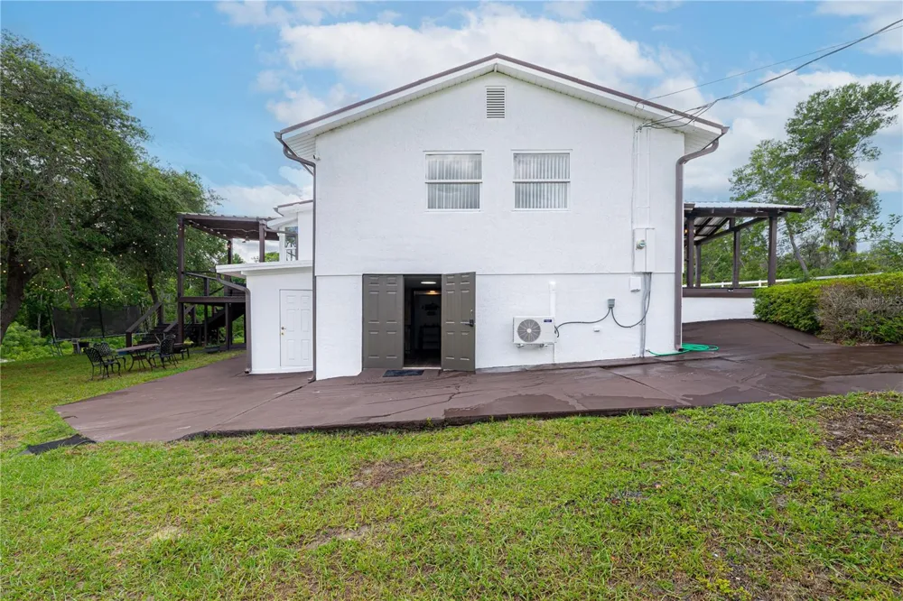 2409 LAKE TINY ROAD Deltona, FL 32738