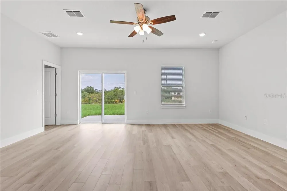 2120 POINCIANA DRIVE Indian Lake Estates, FL 33855