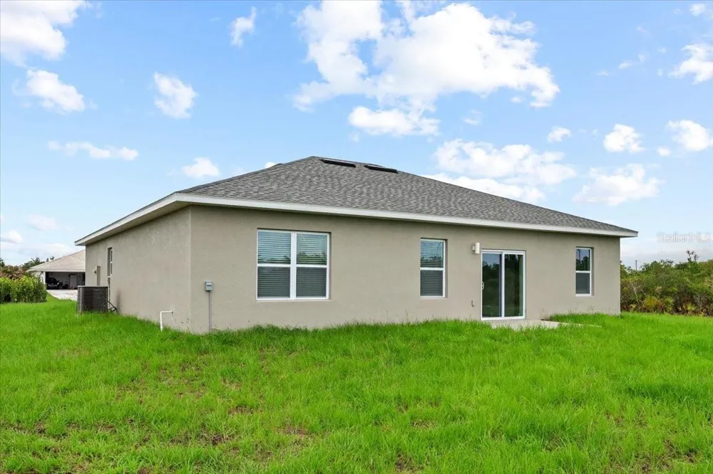 2120 POINCIANA DRIVE Indian Lake Estates, FL 33855