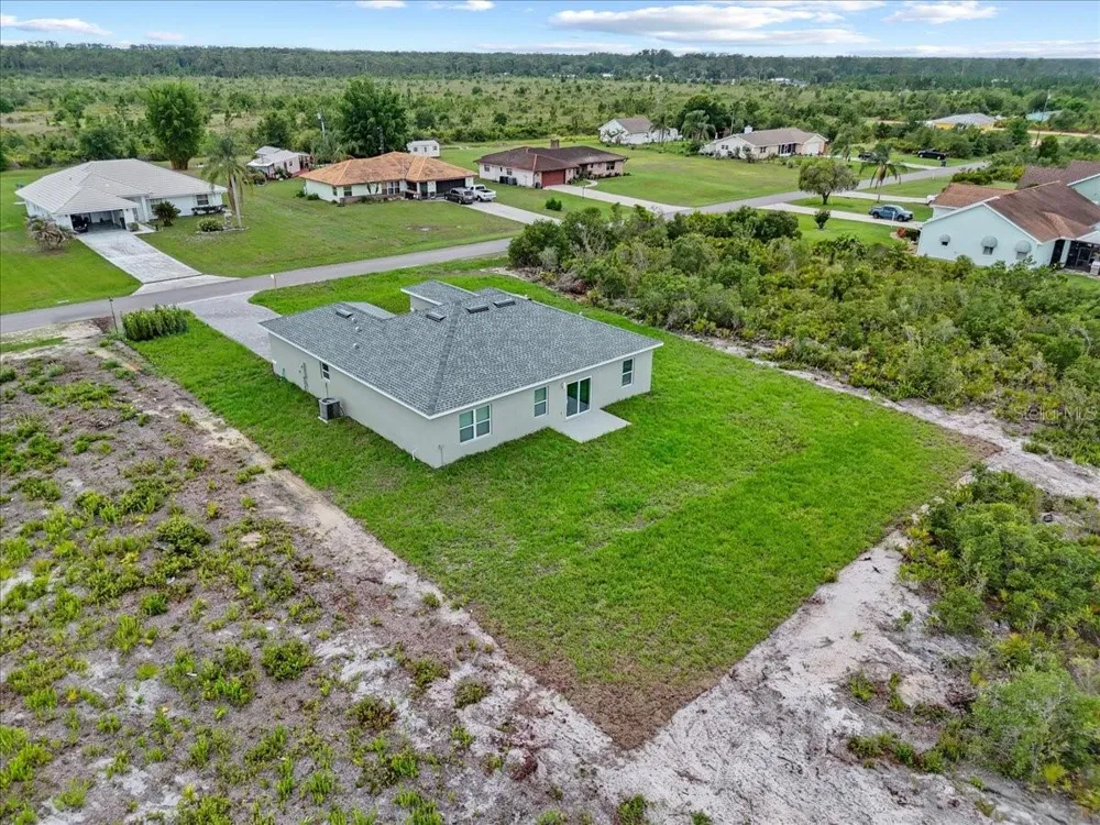 2120 POINCIANA DRIVE Indian Lake Estates, FL 33855