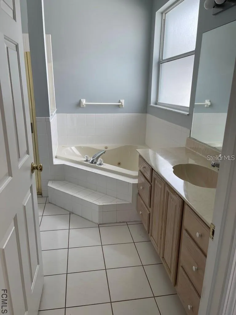 13 FREEMONT TURN Palm Coast, FL 32137