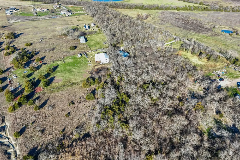 2160 County Road 658 Farmersville, TX 75442