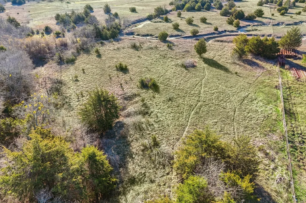 2160 County Road 658 Farmersville, TX 75442