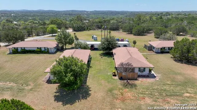 182 Joiner Dr Bandera, TX 78003