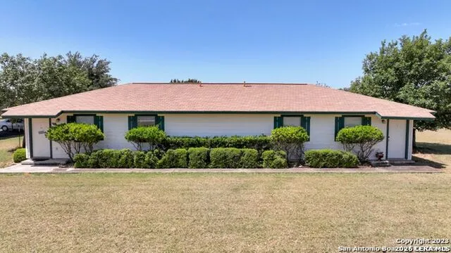 182 Joiner Dr Bandera, TX 78003