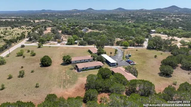 182 Joiner Dr Bandera, TX 78003
