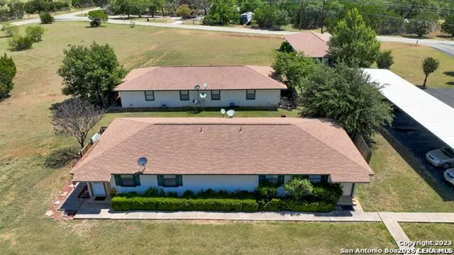 182 Joiner Dr Bandera, TX 78003