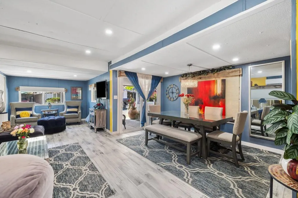 630 Cameo Drive Palm Springs, CA 92264