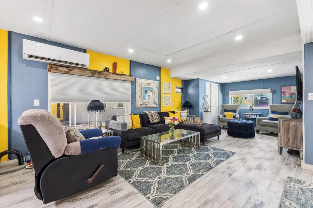 630 Cameo Drive Palm Springs, CA 92264