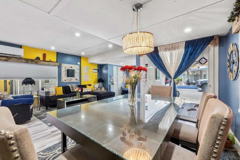630 Cameo Drive Palm Springs, CA 92264