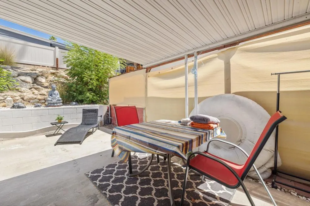 630 Cameo Drive Palm Springs, CA 92264