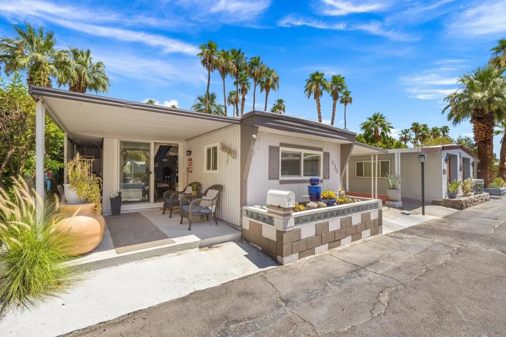 630 Cameo Drive Palm Springs, CA 92264